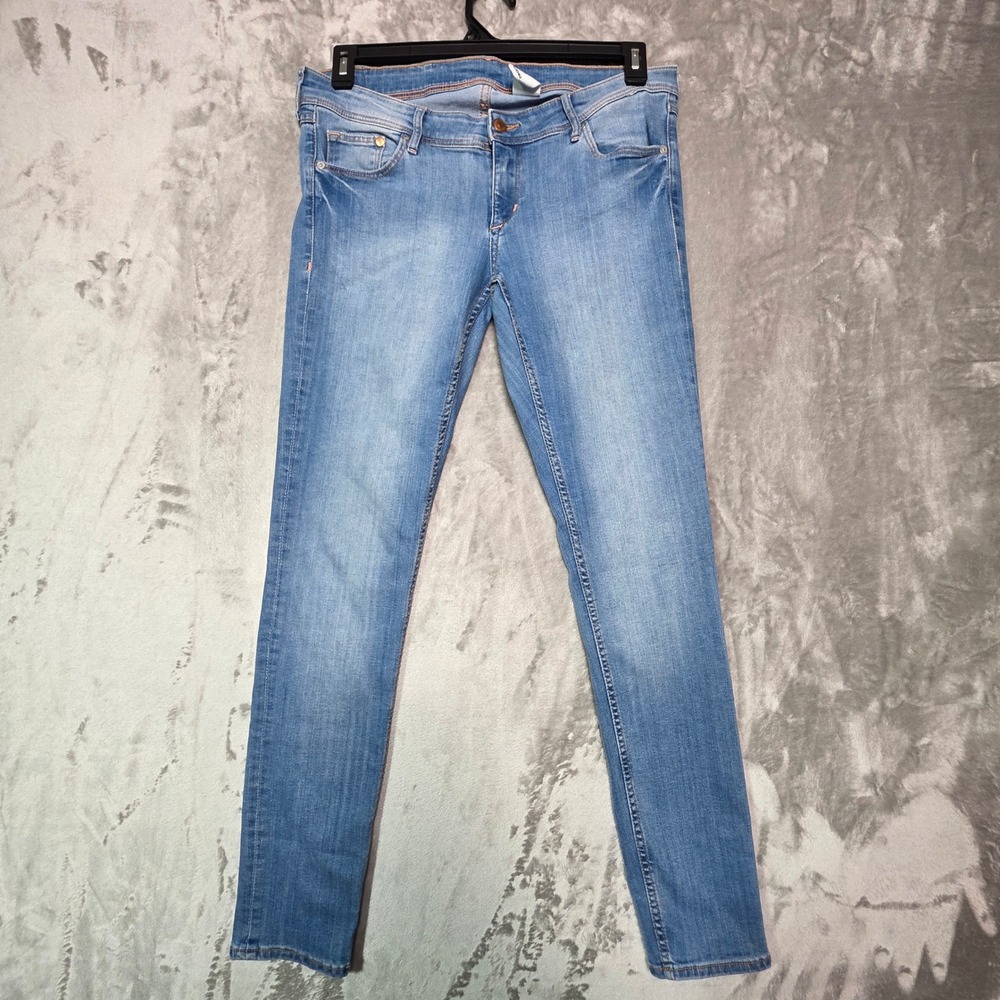 H&M &Denim Super Skinny Super Low Waist Jeans Light Wash Blue 33/32
